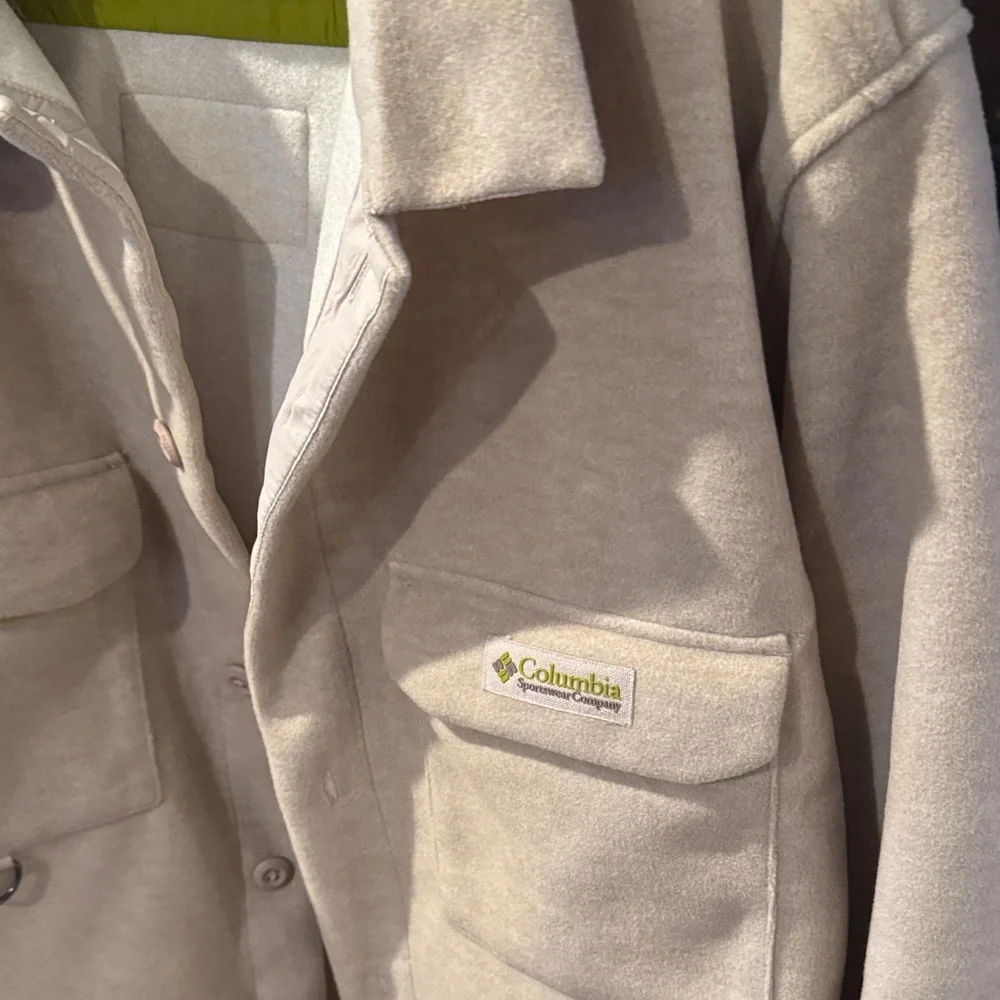 Columbia Beige shirt Jacket - Picture 3 of 4